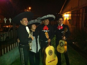Mariachi Chile Mexico prestadores de Servicio tecnico en Chile en La Florida |  El rey de los mariachis para el rey de la casa 7279788, Feliz dia Pap&aacute; con mariachis a domicilio