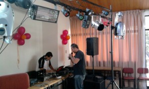 rzproducciones prestadores de Servicio tecnico en Chile en Santiago |  dj y animador para matrimonios y fiestas, amplificacion, luces, karaoke