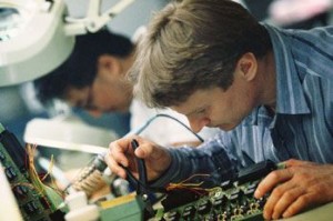 SERVICIO  TELERAMA prestadores de Servicio tecnico en Chile en Santiago |  AMPLIFICADORES DE POTENCIA & MESAS DE AUDIO, CABEZALES DE SONIDO ,CATEDRAL  1980 FONO 6712677