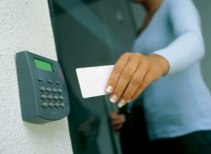 Al prestadores de Servicio tecnico en Chile en Vitacura |  Control de acceso para edificios y estacionamientos, Tarjetas o Llaveros RFID de control de acceso 