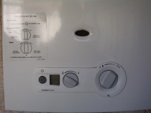 aproingas ltda prestadores de Servicio tecnico en Chile en Las Condes |  Reparacion en domicilio de calefon junkers 22 22 77771 autorizado sec, &Ntilde;u&ntilde;oa,la reina,providencia,la florida,las condes,vitacura,lo barnechea