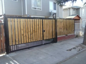 luis  iba&ntilde;ez prestadores de Servicio tecnico en Chile en Santiago |  Portones  electricos 24 hrs 79220207 barnechea,condes,chicureo,dominic, Portones electricos 24 hrs dominicos,l  reina,&ntilde;u&ntilde;oa,providencia