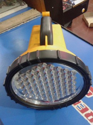 RENTAGAME CHILE prestadores de Servicio tecnico en Chile en La Cisterna |  Foco cazador 61 led/ precio: $  20000, Ahorre hasta un 90% de energia electrica, con la iluminacion led