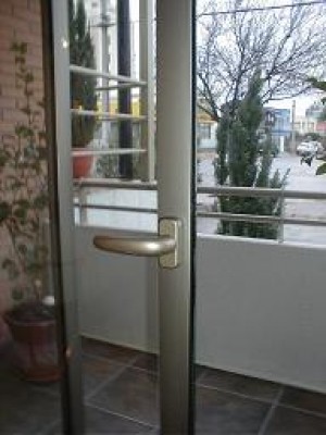 REPARACION Y MANTENCION DE VENTANAS Anuncios gratis en Las Condes |  REPARACION DE PUERTAS Y VENTANAS FONO; 6 435 63 32, ventanas,puertas,correderas,shower door,reparaciones