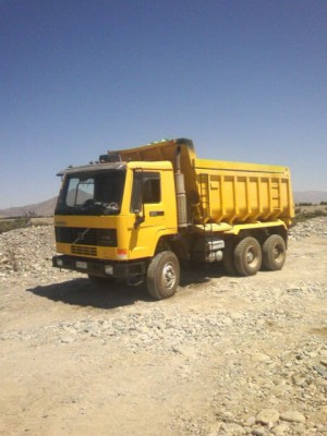 Jhonny O prestadores de Servicio tecnico en Chile en San Bernardo |  Camion tolva fl-10 volvo 25.500.000, camion se encuentra en San Bernardo