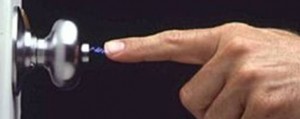 TecQuim prestadores de Servicio tecnico en Chile en El Array&aacute;n |  Acd-106.eliminador de est&aacute;tica. para suelos y superficies., Elimina el problema de golpes de electricidad est&aacute;tica.