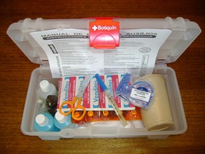 ALBERTO CABRERA prestadores de Servicio tecnico en Chile en Recoleta |  FABRICA NACIONAL DE BOTIQUINES MAXIVIT ,LA MEJOR CALIDAD AUTOMOVILES, BOTIQUINES IMPORTADOS Y NACIONALES